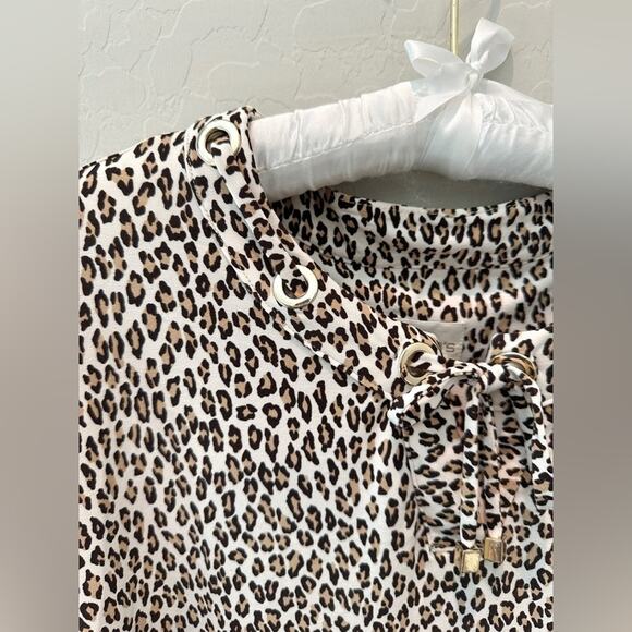 CHICO’S | Petite Leopard Print Grommet Lace-Up Knit Top | Size 2 Large - Picture 6 of 10